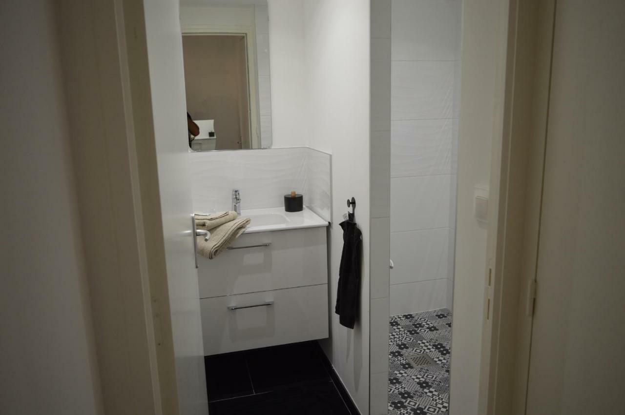 Gite De La Cour Campandre-Valcongrain Экстерьер фото