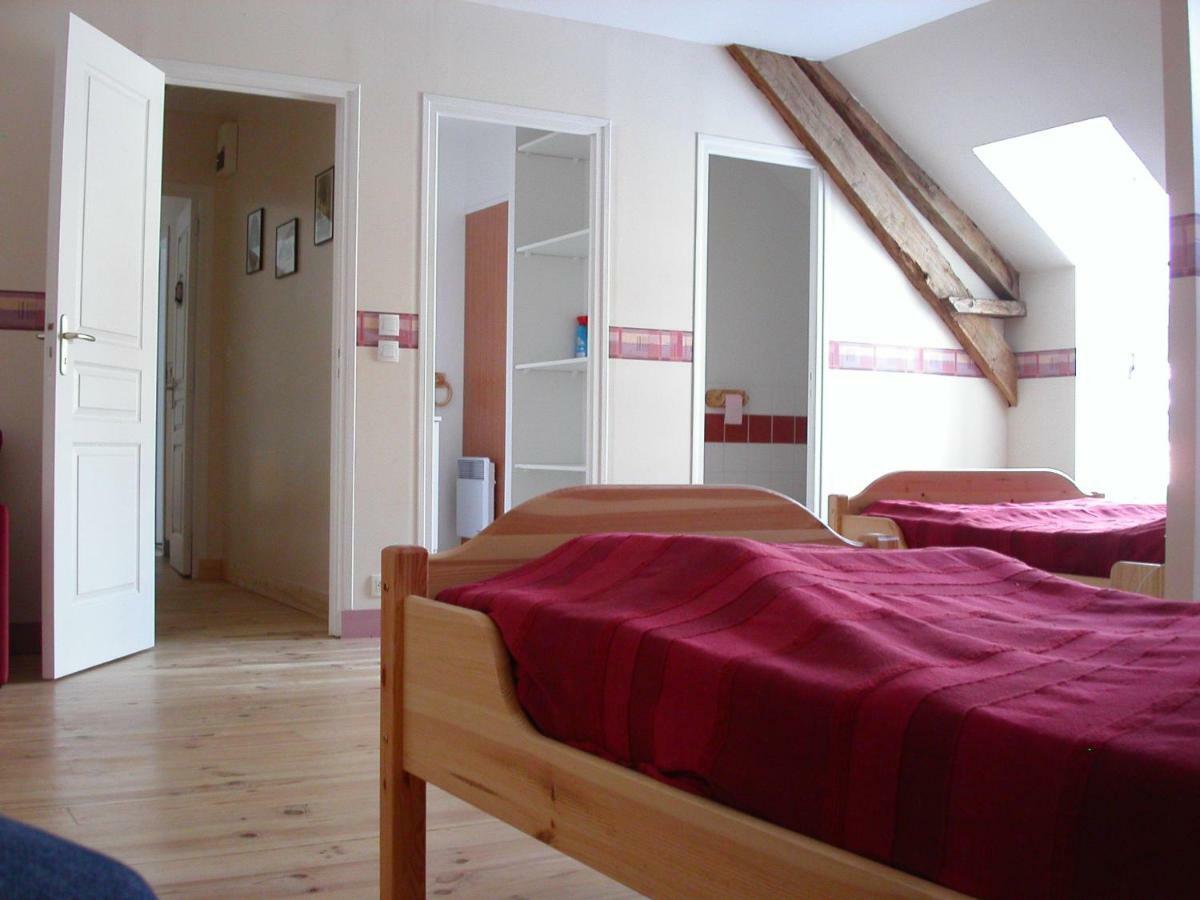 Bed and Breakfast Gite De La Cour Campandre-Valcongrain Номер фото